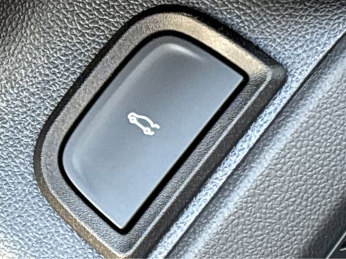 New 2026 Chevrolet Equinox ACTIV FWD image 28