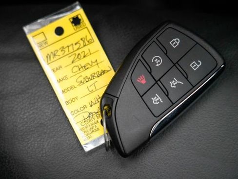 Used 2021 Chevrolet Suburban LT image 36