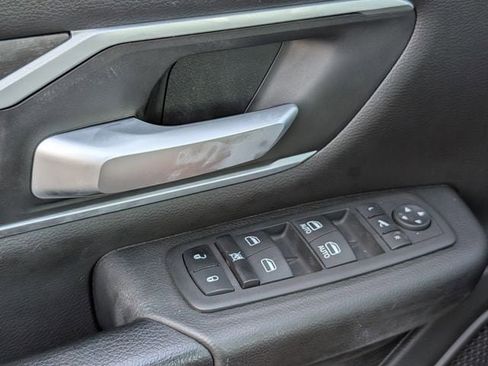 Used 2023 RAM 1500 Big Horn AWD/4WD image 23