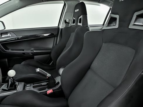 Used 2014 Mitsubishi Lancer Evolution GSR image 21