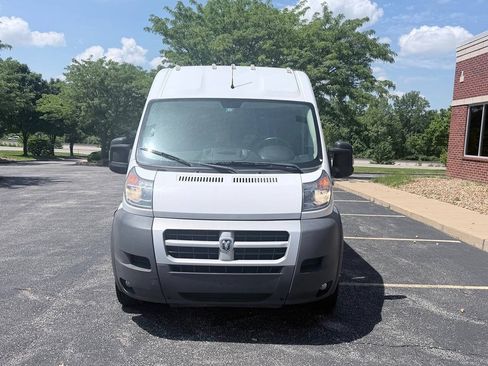 Used 2016 RAM ProMaster 3500 w/ Premium Appearance Group FWD image 4