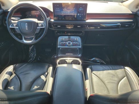 Used 2021 Lincoln Nautilus Reserve image 10