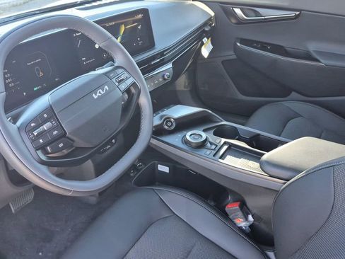 New 2025 Kia EV6 Light image 10