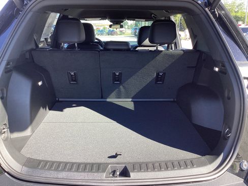 New 2026 Chevrolet Equinox LT w/ Convenience Package II image 35