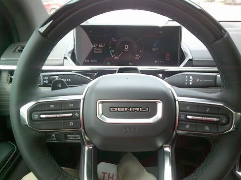 New 2025 GMC Sierra EV Denali image 11