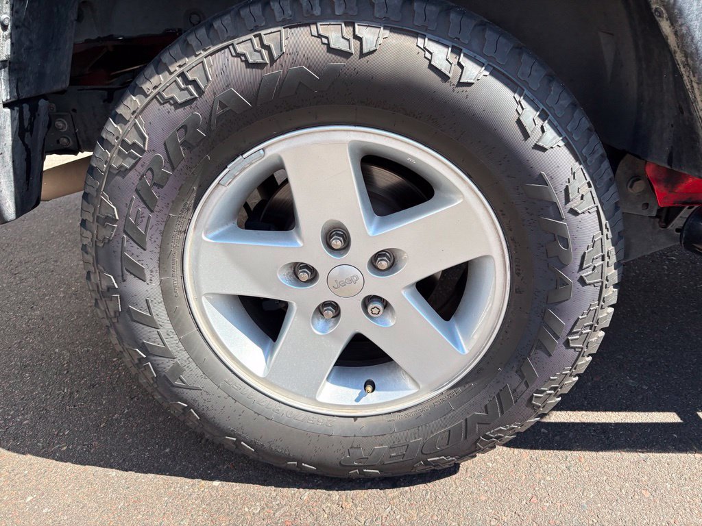 Used 2015 Jeep Wrangler Sport w/ Quick Order Package 24S AWD/4WD image 5