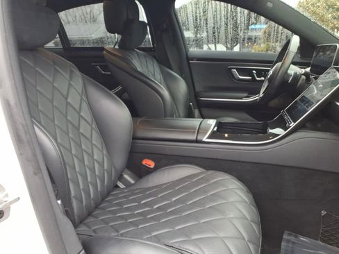 Used 2023 Mercedes-Benz S 580 4MATIC Sedan w/ AMG Line image 13
