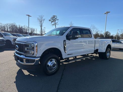 New 2026 Ford F350 XLT w/ XLT Premium Package image 8