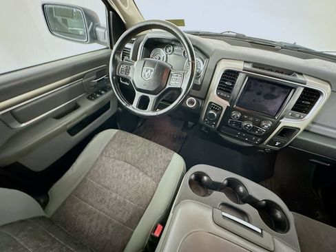 Used 2019 RAM 1500 Big Horn AWD/4WD image 9
