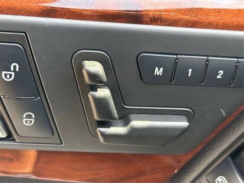 Used 2011 Mercedes-Benz GLK 350 4MATIC image 41