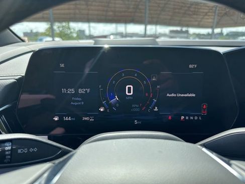 New 2025 Chevrolet Suburban Premier w/ Sun And Tow Package image 21