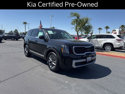 Used 2024 Kia Telluride LX FWD image 4