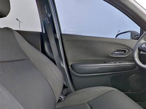 Used 2021 Honda HR-V Sport image 26