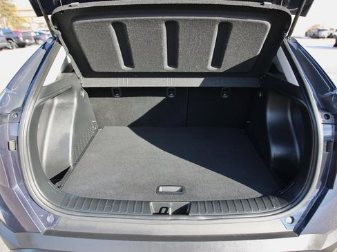 Certified 2025 Hyundai Kona SEL image 12