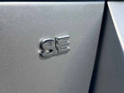 Used 2024 Mitsubishi Outlander Sport SE AWD/4WD image 11