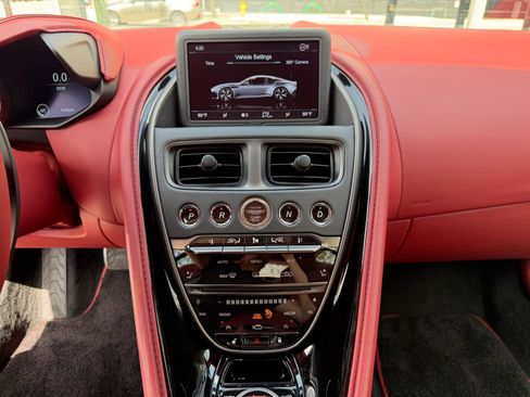 Used 2020 Aston Martin DBS Superleggera RWD image 44