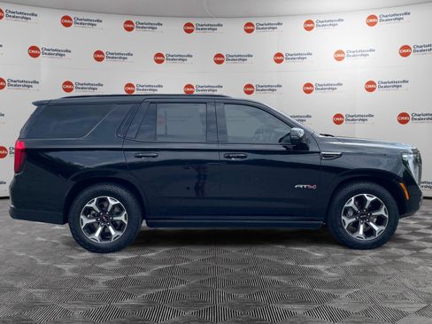Used 2025 GMC Yukon AT4 Ultimate AWD/4WD image 6