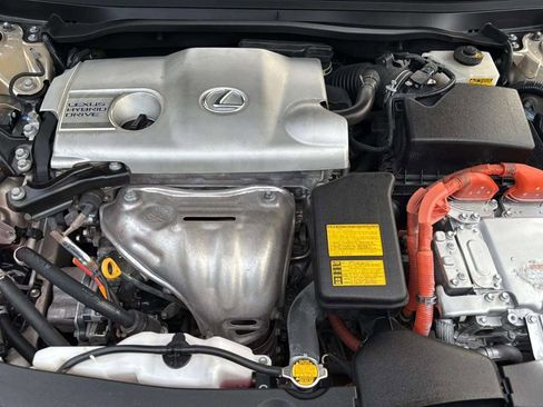 Used 2014 Lexus ES 300h image 31