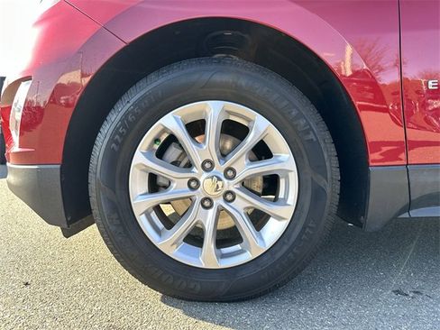 Used 2020 Chevrolet Equinox LT image 10