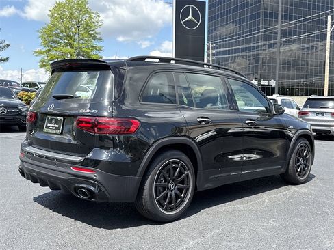 Certified 2025 Mercedes-Benz GLB 35 AMG 4MATIC image 5