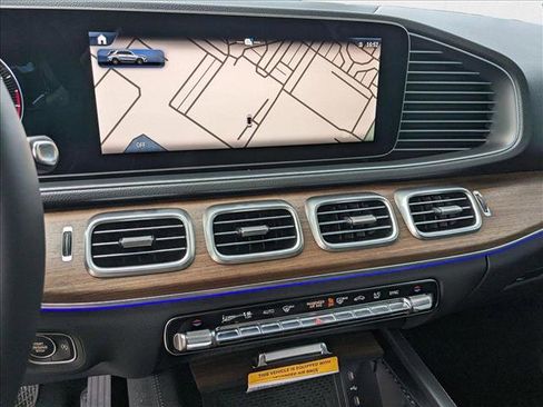New 2025 Mercedes-Benz GLE 580 GLE 580 image 11