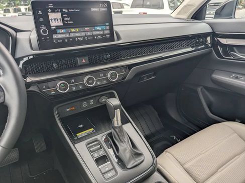 Used 2025 Honda CR-V EX-L image 24