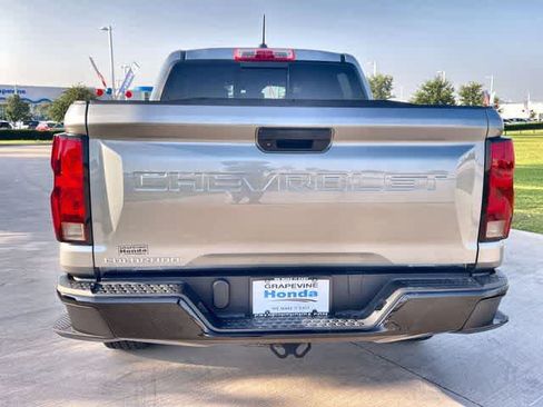Used 2024 Chevrolet Colorado W/T w/ WT Convenience Package RWD image 6
