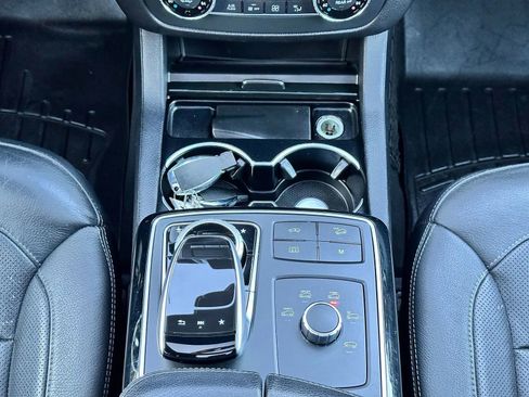 Used 2019 Mercedes-Benz GLS 550 4MATIC w/ Driver Assistance Package image 16