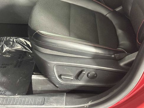 Used 2025 Ford Escape ST-Line image 8