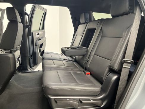 Used 2025 Chevrolet Tahoe Z71 image 13