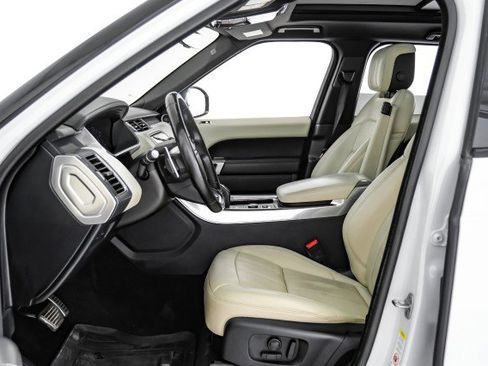 Used 2019 Land Rover Range Rover Sport Supercharged image 30