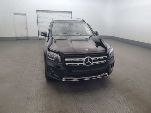 Used 2020 Mercedes-Benz GLB 250 w/ Premium Package image 14
