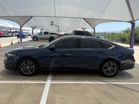 Used 2023 Honda Accord EX image 2