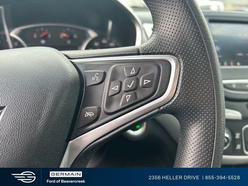 Used 2022 Chevrolet Equinox LT FWD image 23