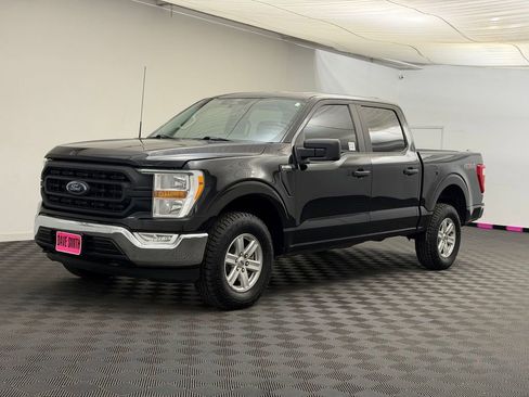 Used 2022 Ford F150 XL w/ Equipment Group 101A High AWD/4WD image 1