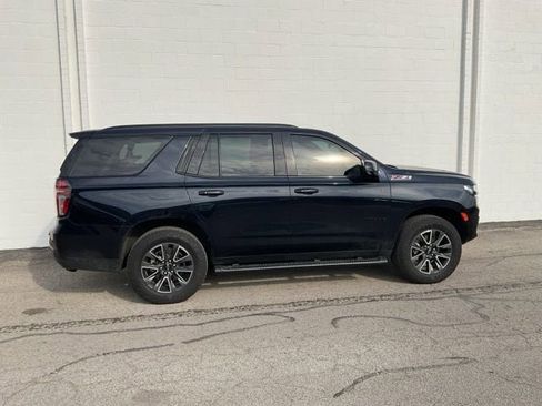 Used 2023 Chevrolet Tahoe Z71 w/ Luxury Package image 3