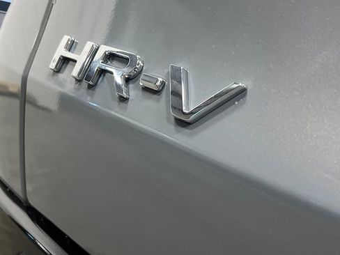 New 2026 Honda HR-V EX-L image 6