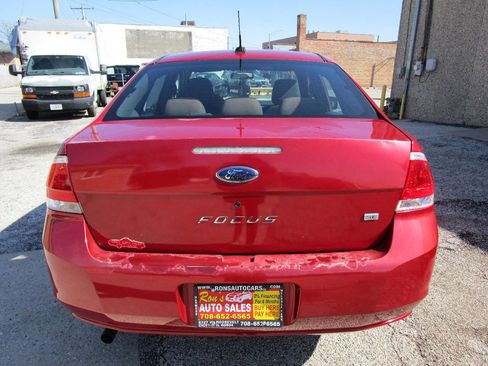 Used 2009 Ford Focus SE image 4