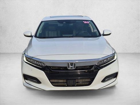 Used 2020 Honda Accord Touring image 2
