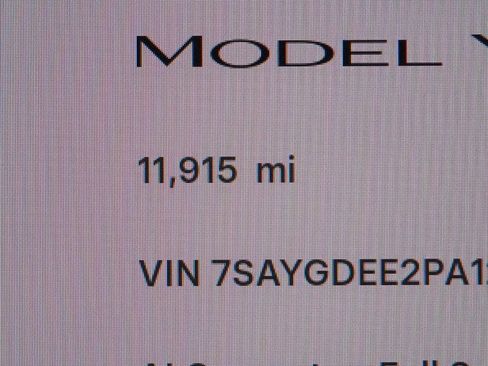 Used 2023 Tesla Model Y Long Range AWD/4WD image 18