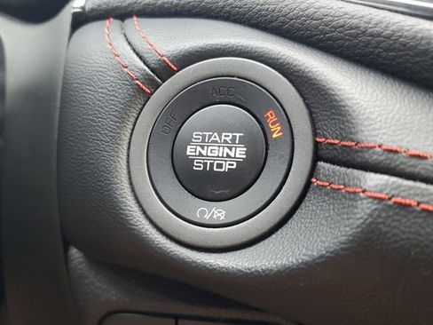 Used 2023 Dodge Durango GT image 29