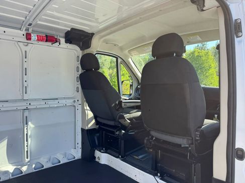 Used 2019 RAM ProMaster 1500 image 17