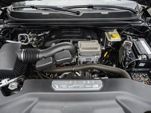 Used 2022 Jeep Wagoneer Series III image 22