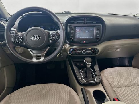 Used 2020 Kia Soul LX image 21