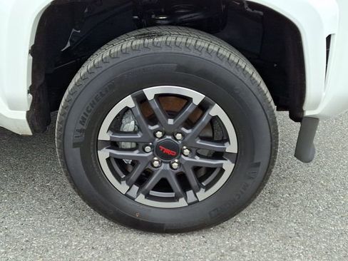 Certified 2024 Toyota Tacoma TRD Sport w/ TRD Sport Upgrade Package image 8