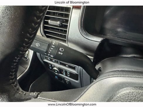 Used 2023 Ford F150 Lariat w/ Equipment Group 502A High image 42