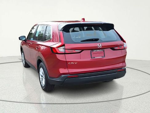 Used 2023 Honda CR-V LX image 4