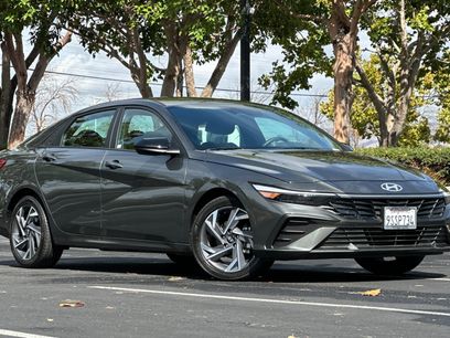 Certified 2025 Hyundai Elantra Sport