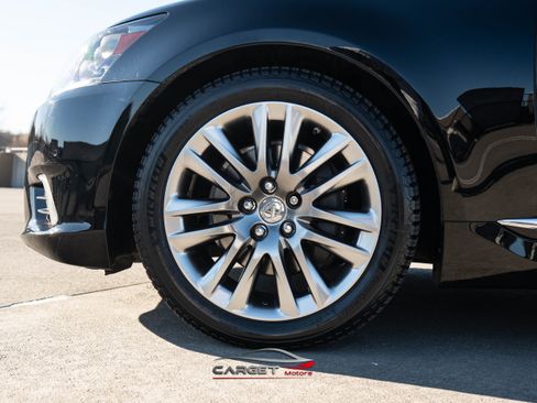 Used 2016 Lexus LS 460 L image 9