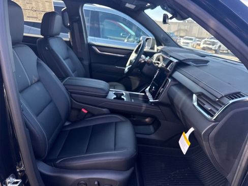 New 2026 GMC Acadia Elevation w/ Super Cruise Package image 14